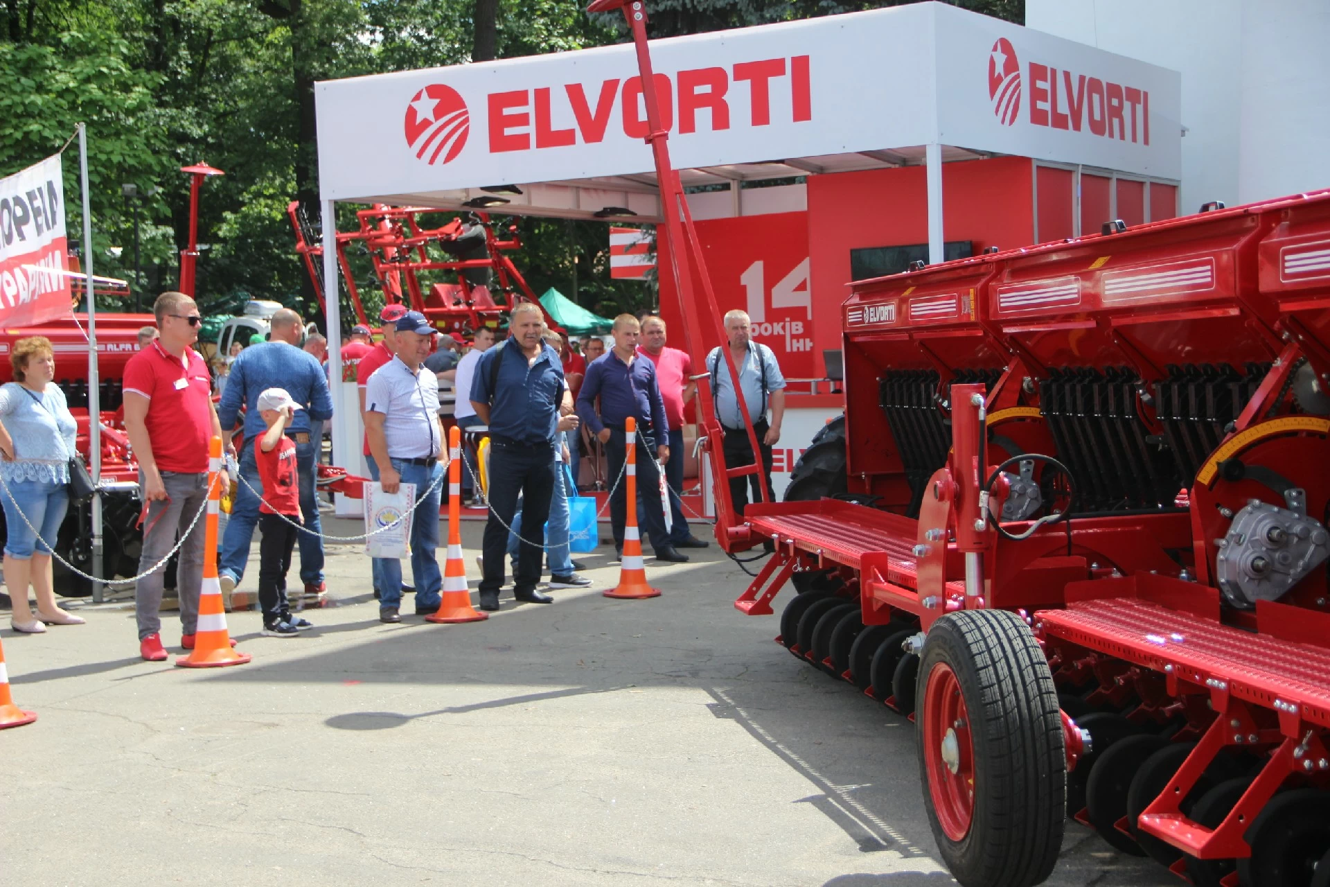 Компанія ELVORTI презентувала комплекс посівної техніки на АГРО-2019