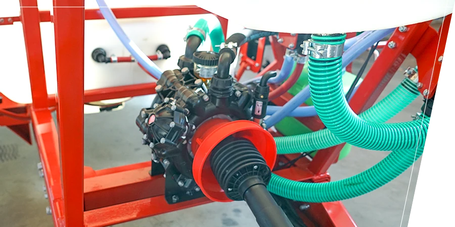 MEMBRANE-PISTON PUMP