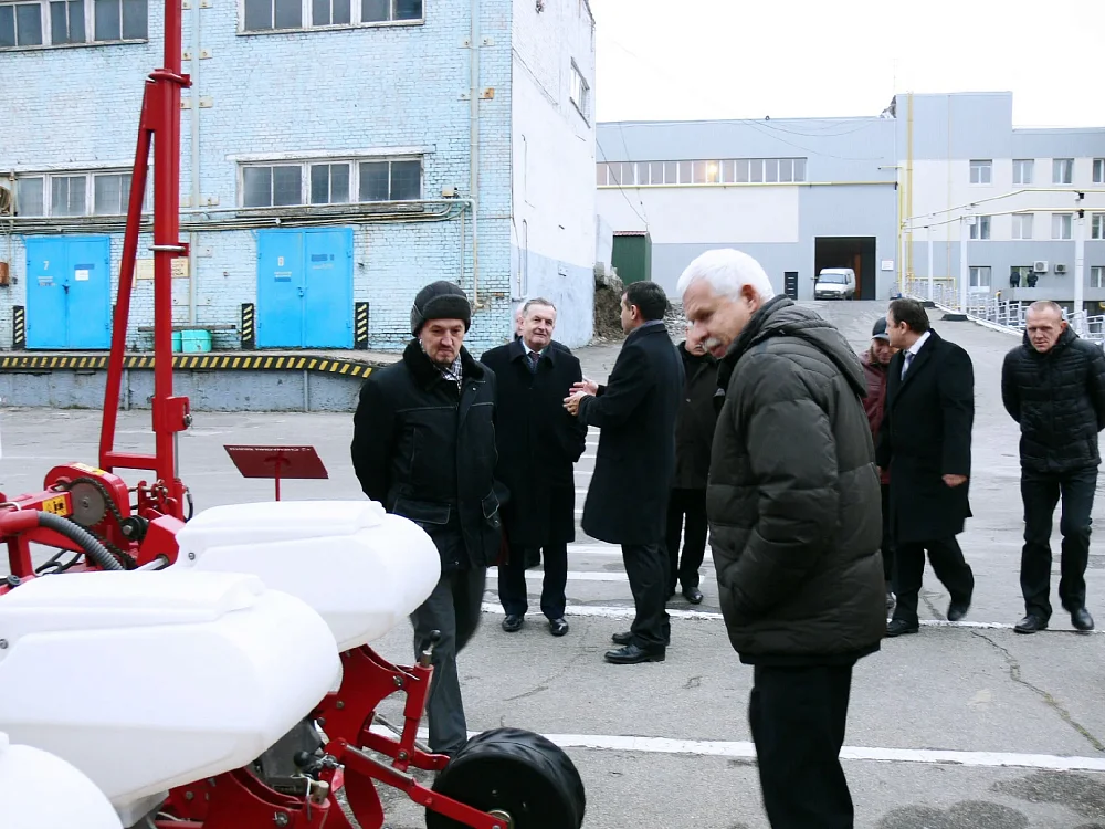 Делегация «Киевского политехнического института» посетила «Червону зирку» — 3