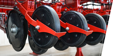 PRESSURE WHEELS AND FINGER SWEATS