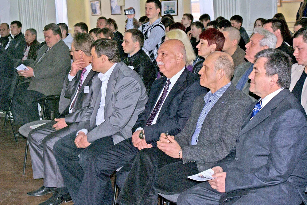 В Кировограде определили лучших молодых токарей — 4