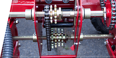 Механизм переключения передач семенных аппаратов