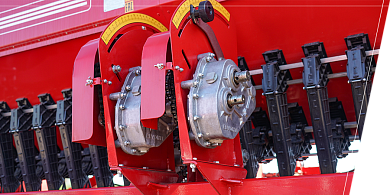 Бесступенчатый механизм передач (вариатор)