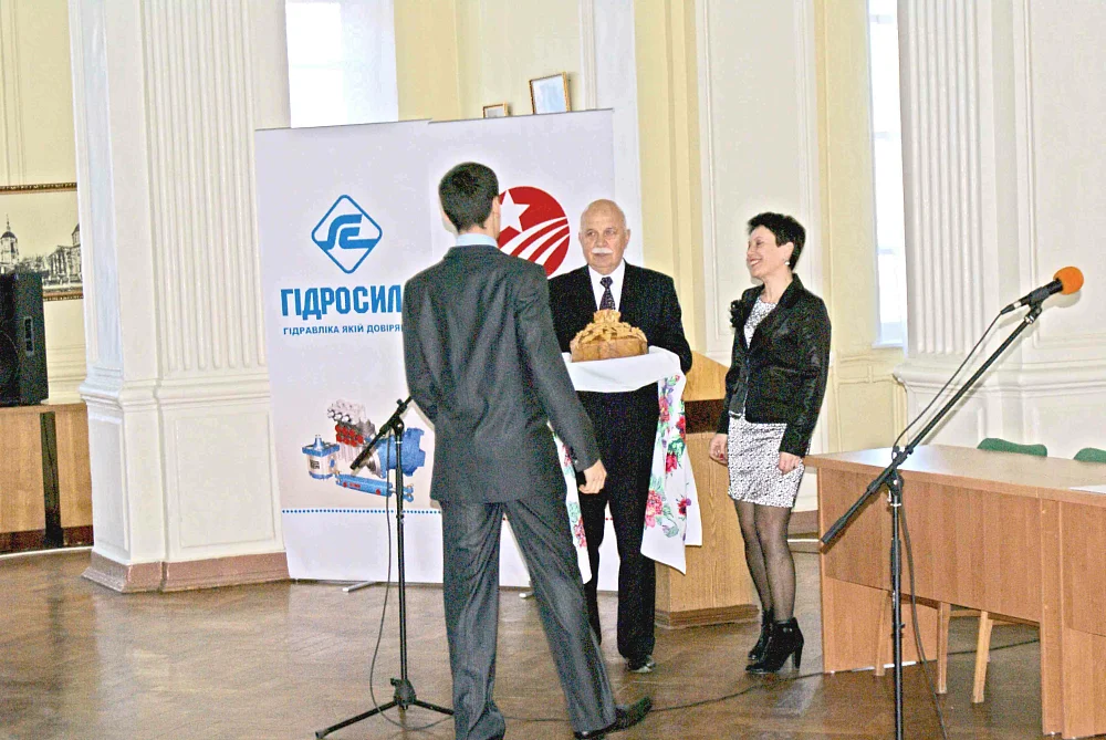 В Кировограде определили лучших молодых токарей — 2