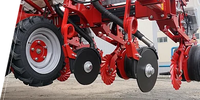 ДВУХДИСКОВЫЙ ТУКОВЫЙ СОШНИК