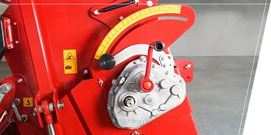 БЕЗСТУПІНЧАТИЙ МЕХАНІЗМ ПЕРЕДАЧ 
(ВАРІАТОР)