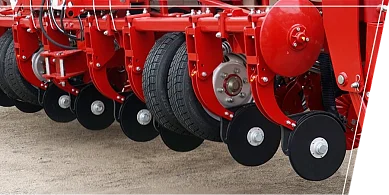 ДВОДИСКОВИЙ ТУКОВИЙ СОШНИК